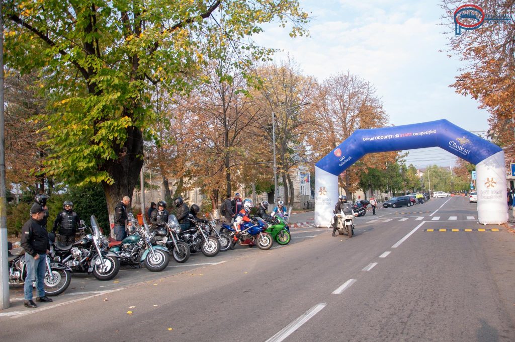„100 de motociclete pentru Centenar”