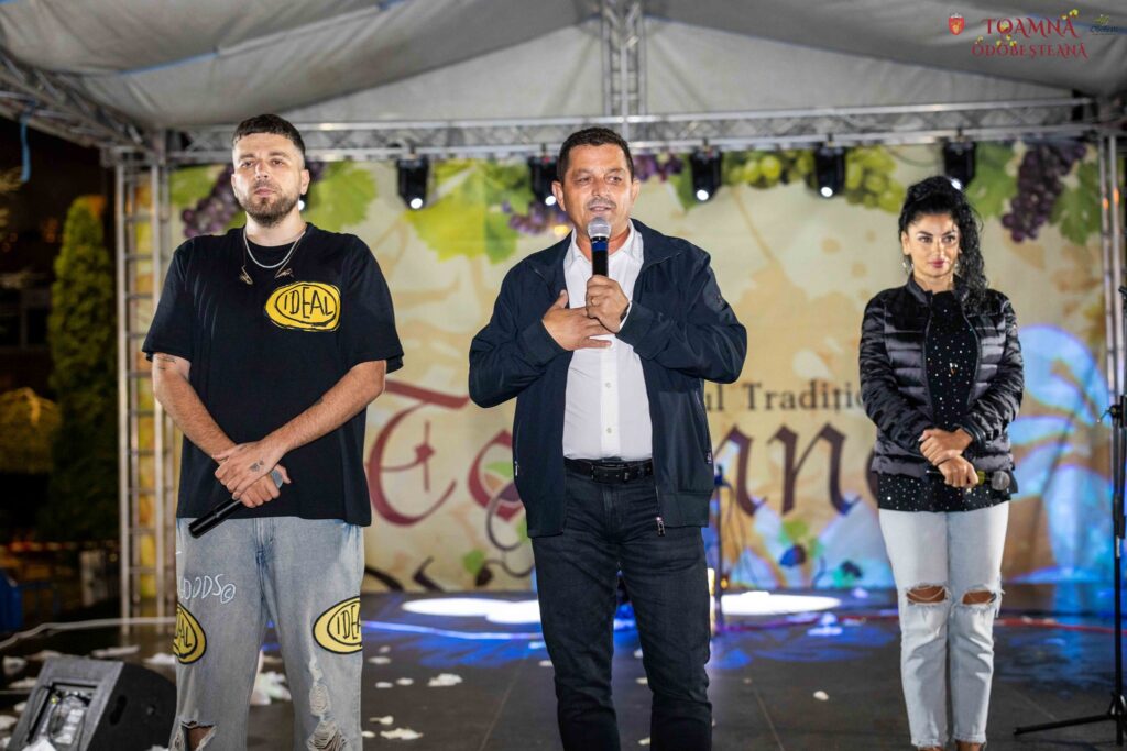 Zile de Sărbătoare și Frumusețea Toamnei la Odobești VIDEO!!!
