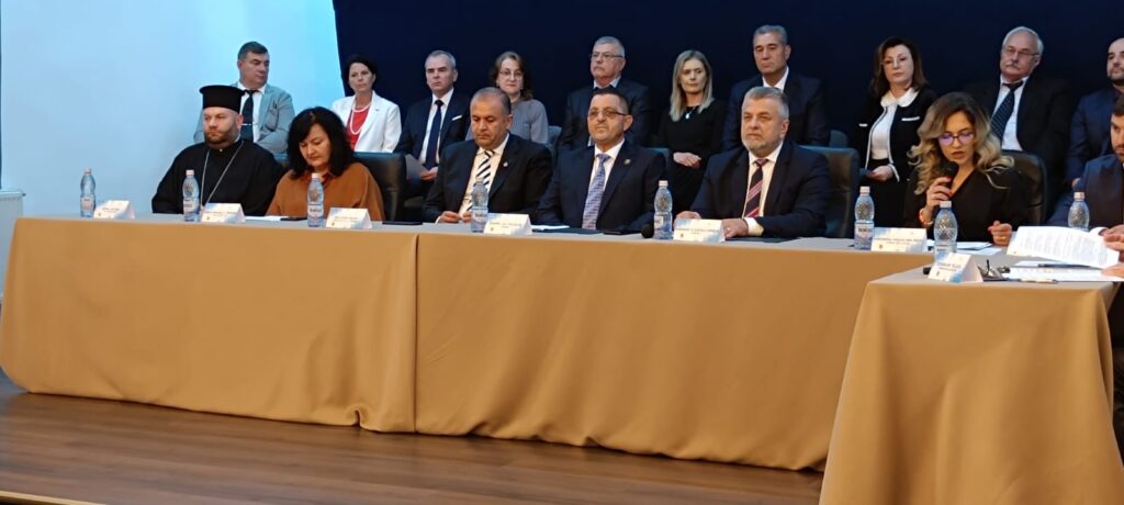 Ceremonia de învestire a primarului Daniel Gh. Nicolaș și a consilierilor locali