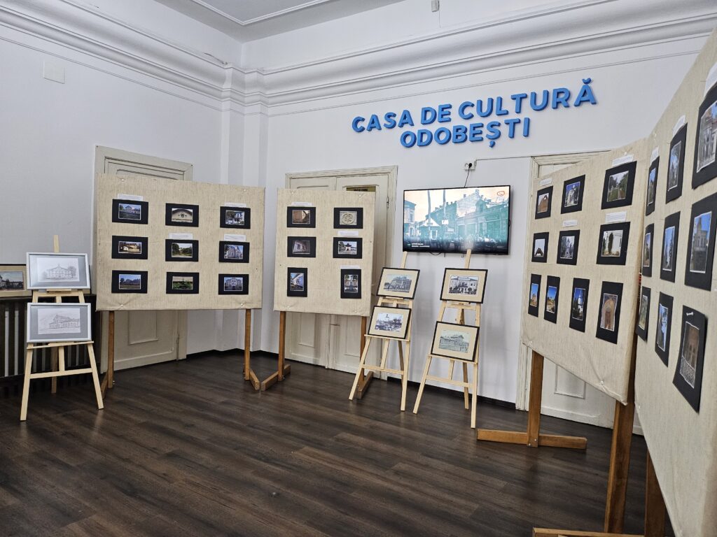 Toamna Odobeșteană a debutat cu o expoziție de suflet